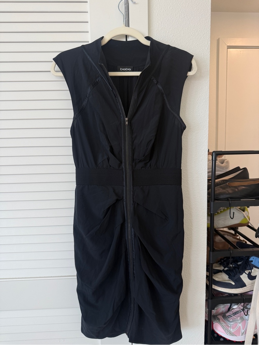 Vintage bebe Black Sleeveless Zip-Front Dress